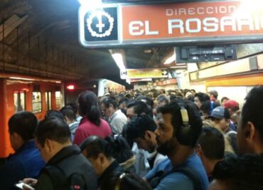 Plagian a joven en Metro El Rosario, pero logra escapar