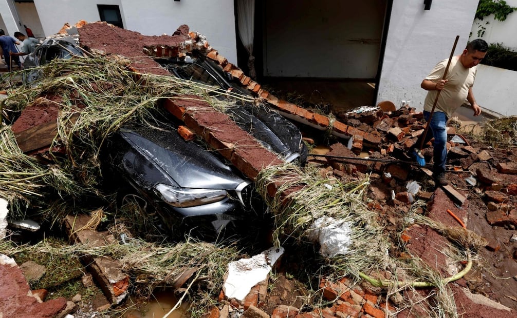 Afectaciones por inundaciones, después del desbordamiento del arroyo Zapotlanejo en Jalisco. Foto: AFP