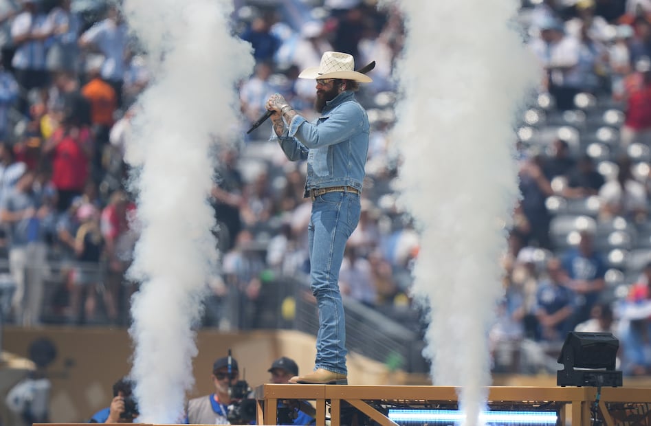 Post Malone en la final de la Copa Mundial 2026; Argentina contra España.
Foto: AP / Stephanie Scarbrough