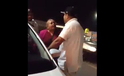 Taxistas impiden a familia abordar Uber en Jalisco