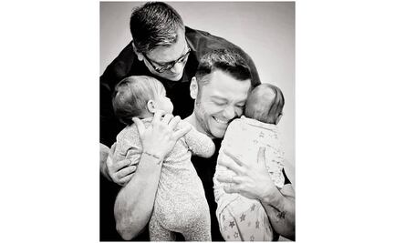 Tiziano Ferro se convierte en papá de una niña y un niño 