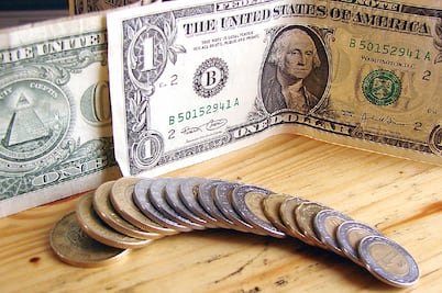 Apoya PAN medidas por caída del peso