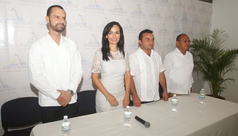 Cambio de mando en Puerto Morelos