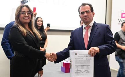 José Yunes registra su candidatura por la coalición PRI-PAN-PRD para el gobierno de Veracruz