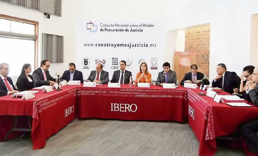 Los participantes en la mesa “Modelo de Investigación Criminal” coincidieron en que el funcionamiento del sistema depende de la capacitación de los operadores. (TOMADA DE TWITTER)