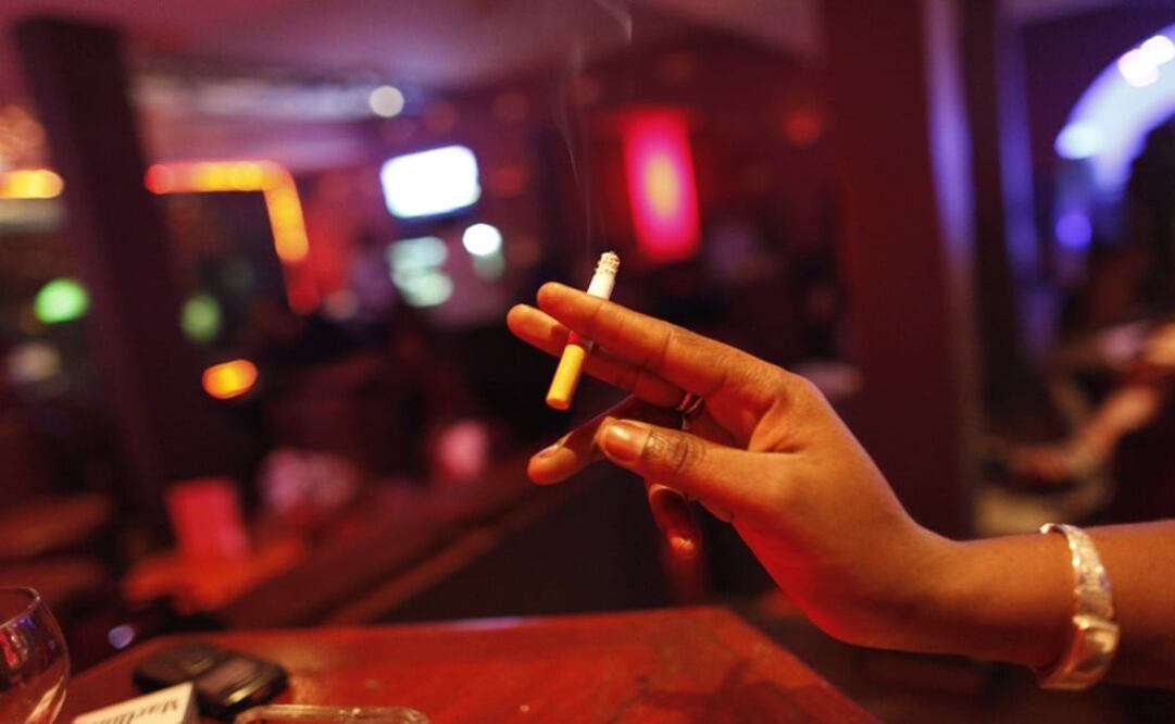 Sex workers are forced to put their health at risk to earn an income - Photo: Rebecca Blackwell/AP
