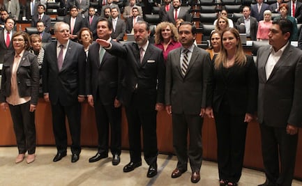 Raúl Cervantes ya es titular de la PGR