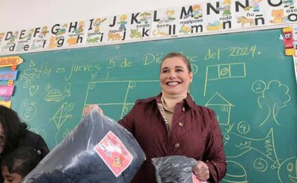 Gobernadora de Chihuahua pone en marcha el programa “Juntos sin Frío”; realiza la entrega de chamarras