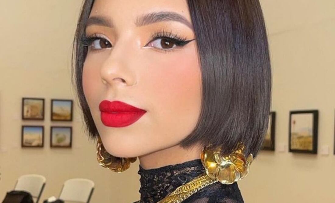 Ángela Aguilar derrochó belleza con su outfit dorado en Las Vegas. Foto: Instagram @angela_aguilar_