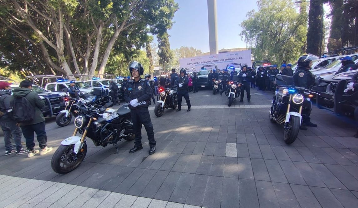 Refuerzan seguridad en Coyoacán; entregan 74 nuevas patrullas y unidades utilitarias. Foto: Arantxa Meave