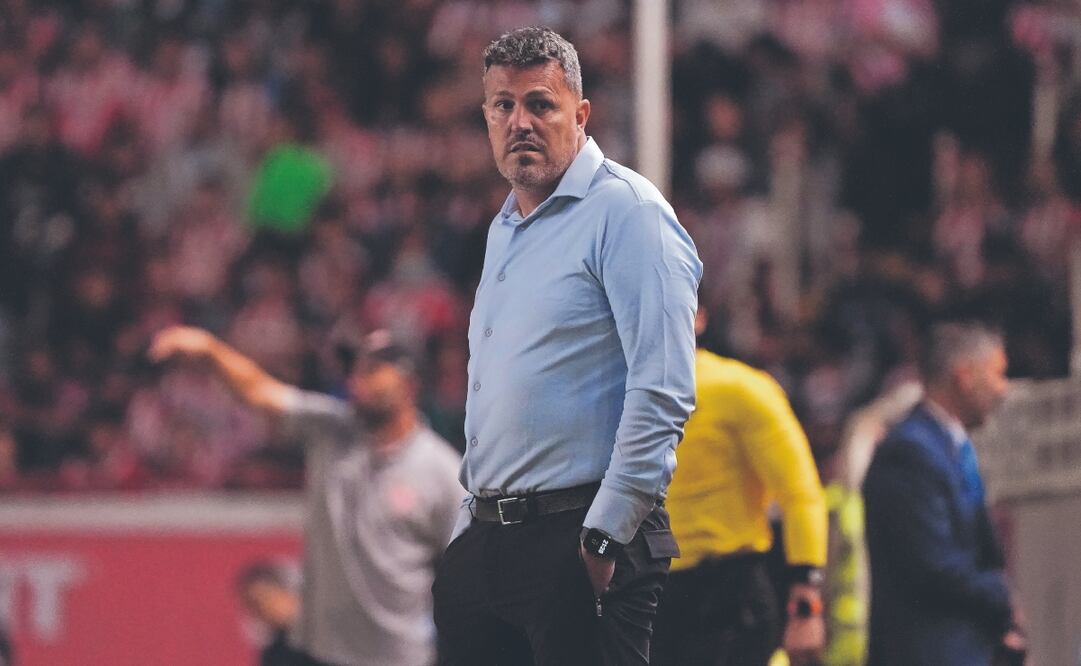 Chivas despidió muy pronto al español Óscar García Junyent. Foto: de IMAGO7