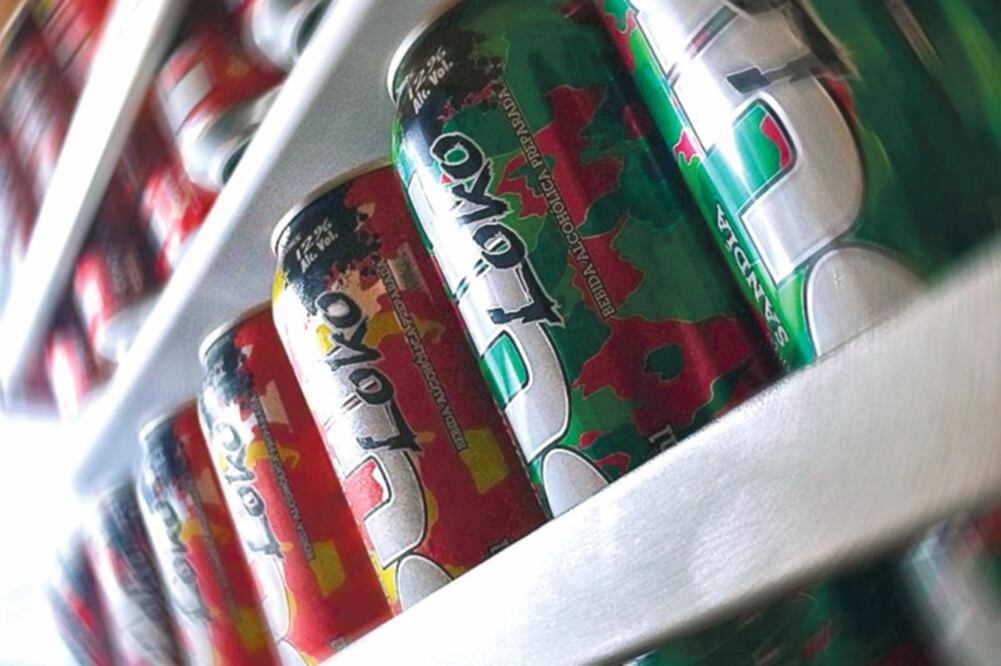 En 2017, Four Loko logró ventas por 220 mil cajas, la proyección para 2018 es cerrar el año con la comercialización de 620 mil, un repunte de 181% (CORTESÍA)