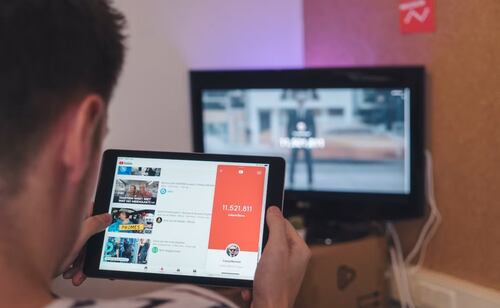 YouTube apuesta por IA, creadores y nuevas formas de ver contenido. Imagen: Unsplash
