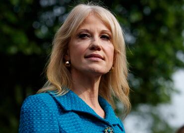 Recomiendan despido de asesora de Trump por violar ley sobre funcionarios