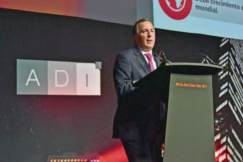 En The Real State Show 2017, José Antonio Meade dijo que los retos para el país son consolidar la liberalización de combustibles y redefinir la relación con EU (CORTESÍA)