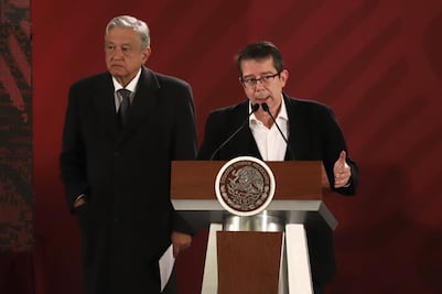 La televisión pública, al servicio de las corcholatas