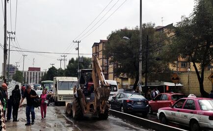 Obras generan caos e inseguridad en Cuatro Caminos