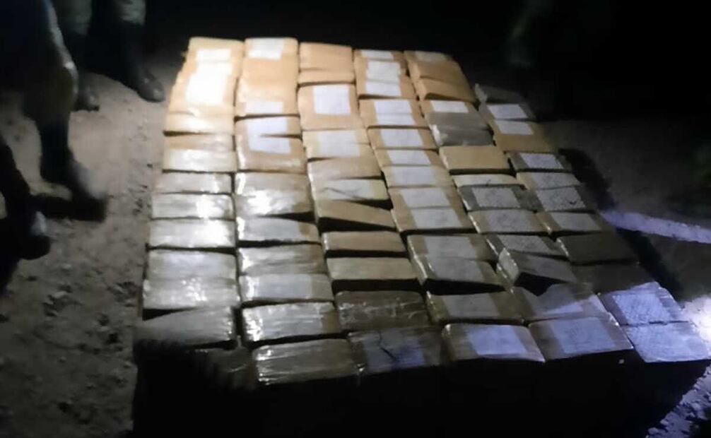 Aseguramiento de combustible y cocaína en Colima y Nayarit. Foto: Especial