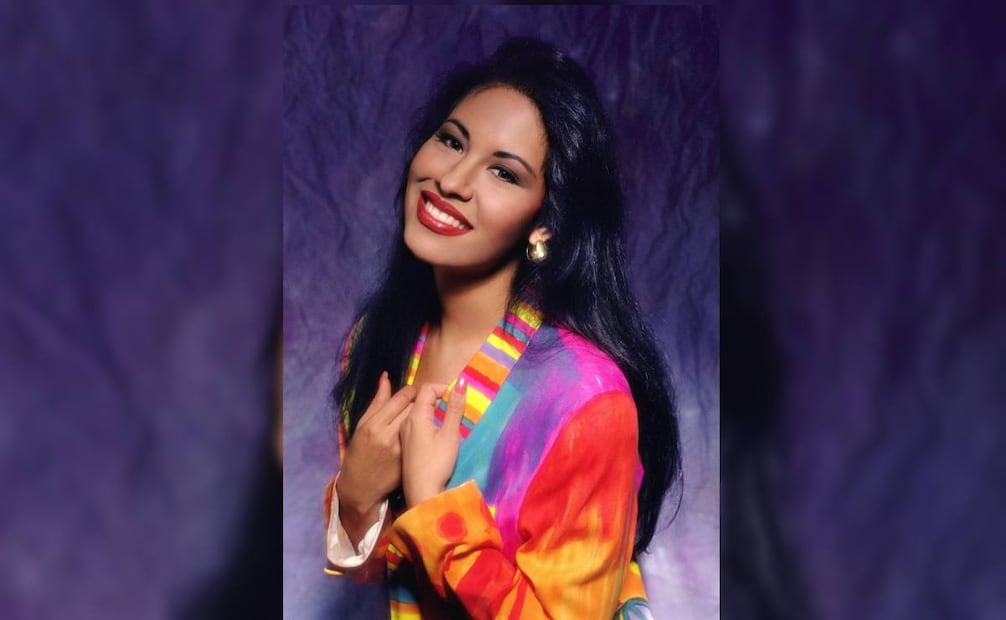La cantante Selena Quintanilla-Pérez posa para un retrato en junio de 1994 en Los Ángeles, California. Foto: Cesare Bonazza/Contour by Getty Images