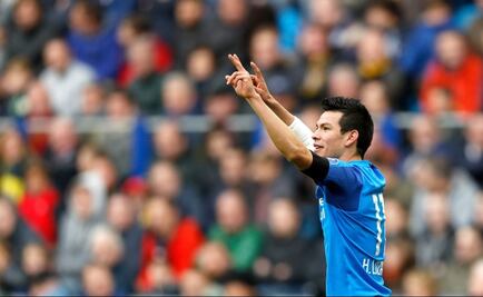 Afición del PSV se rinde ante 'Chucky' Lozano