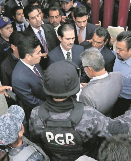 El Foco. Vengadores anónimos cortan cartucho