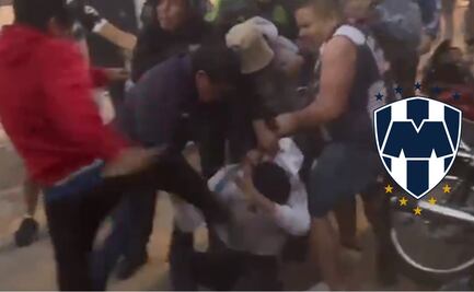 Aficionados de Rayados son golpeados en Guatemala previo al juego ante Comunicaciones