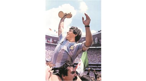 En el Azteca nació ‘D10S’