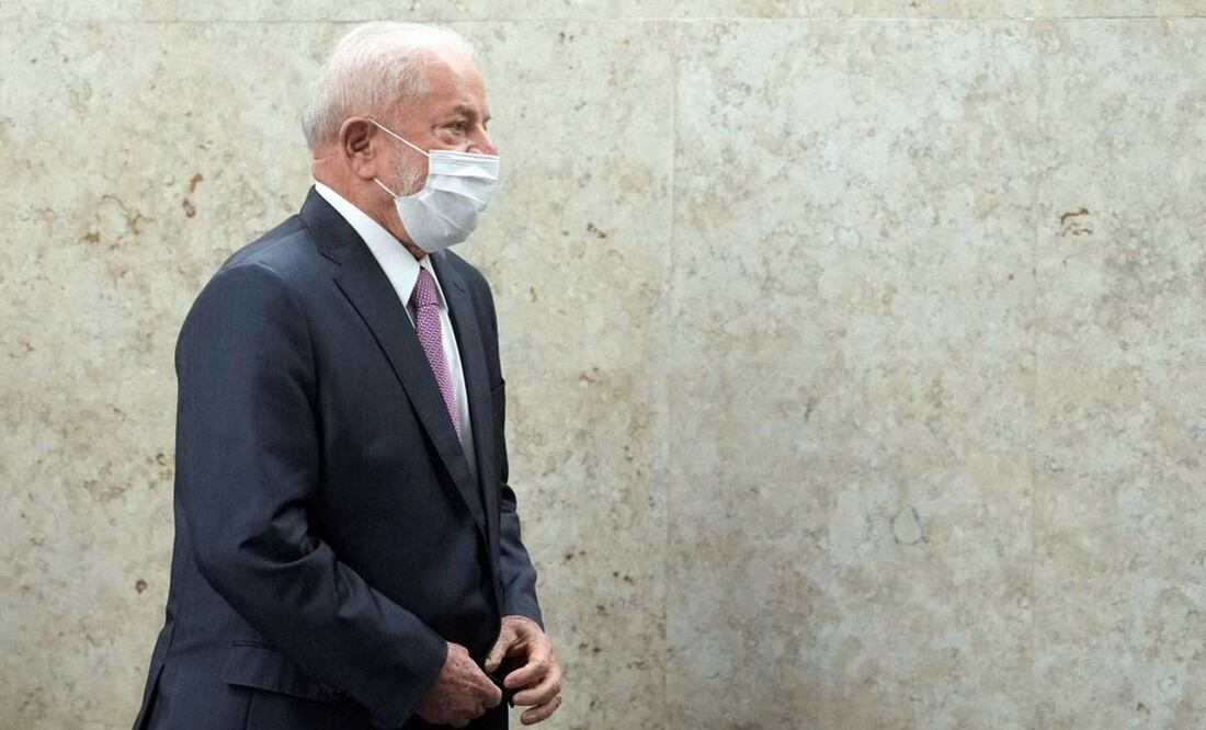 Luiz Inácio Lula da Silva, presidente de Brasil, antes de la cirugía de cadera a la que se sometió. Foto: Eraldo Peres/AP