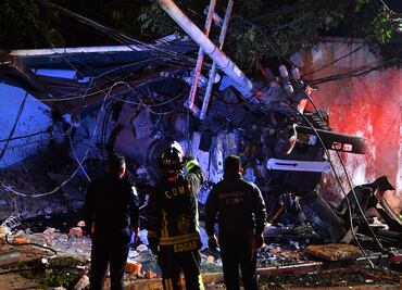 Captan choque de pipa cargada de chapopote en Constituyentes