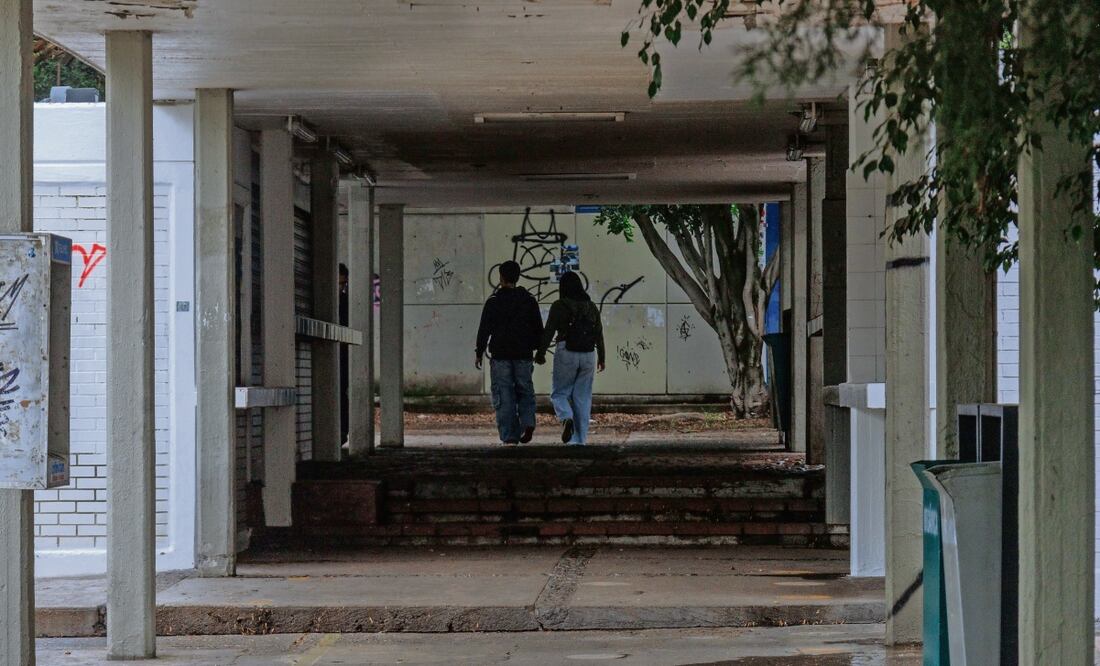 Fernanda, de la Facultad de Psicología de la UNAM, fue víctima de un profesor de la clase de Clínica, que incluso fue boletinado en el tendedero. Foto: Yaretzy M Osnaya | El Universal
