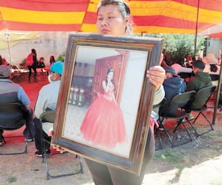 Hallan cuerpo de Wendy en canal de aguas negras