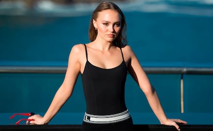 Hija de Johnny Depp muestra su belleza y fortaleza en San Sebastián