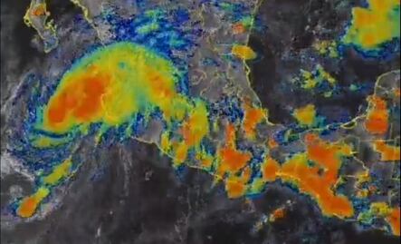 Alertan en Oaxaca por lluvias intensas y piden no salir a la calle; activan Plan de Auxilio