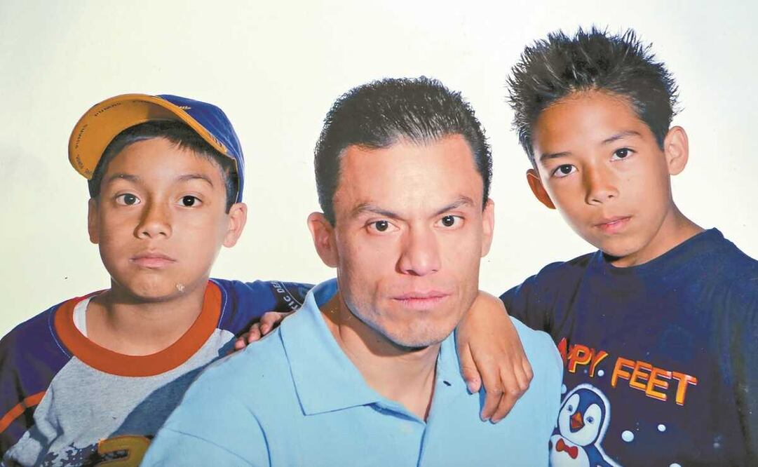 La familia de Alejandro Mendoza Vega dijo que cuando lo velaron les hicieron llegar varias coronas de tanto que lo apreciaban. Foto: Diego Prado.