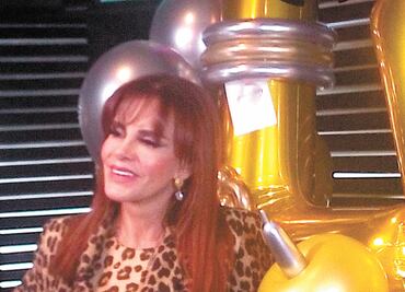 Lucía Méndez retorna con el corazón dolido