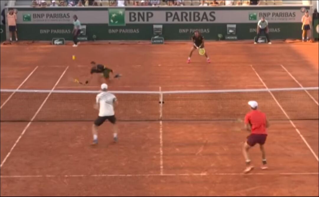 Increíble punto en Roland Garros - Foto: Especial
