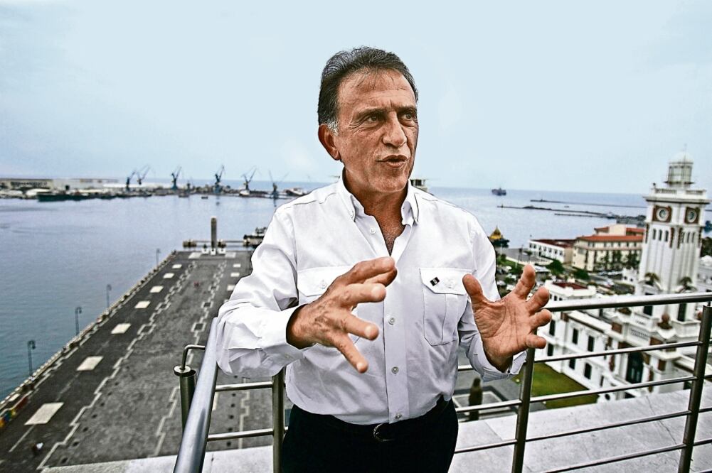 En un spot, el PRI acusó a Miguel Ángel Yunes (PAN-PRD) de pederastia; el TEPJF le impuso una multa de 146 mil pesos por usar imágenes de niños (ARCHIVO. EL UNIVERSAL)