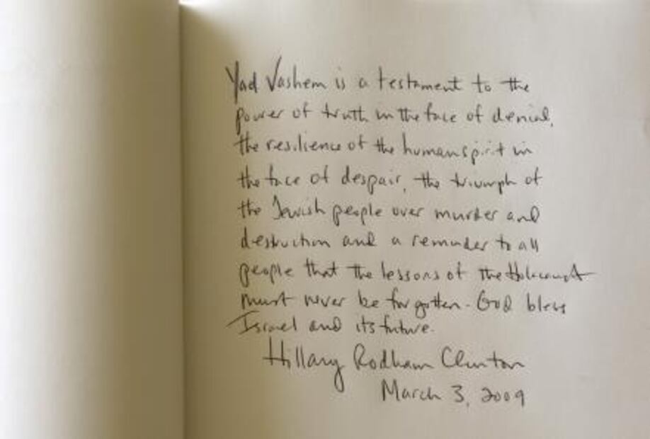 Nota de Trump en museo del Holocausto causa polémica 