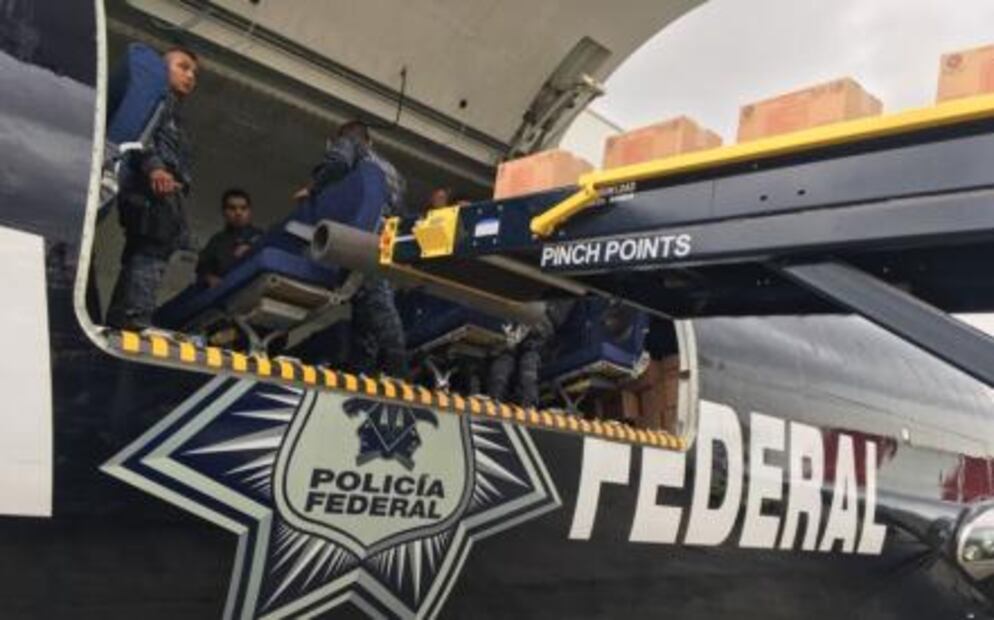 Aviones de la Fuerza Aérea Mexicana llevan víveres a Oaxaca