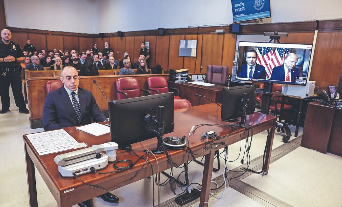 El presidente electo Donald Trump apareció de forma remota para la audiencia de su sentencia frente al juez del estado de Nueva York, Juan Merchán, en el caso Stormy Daniels. Foto: de Brendan McDermid. AP