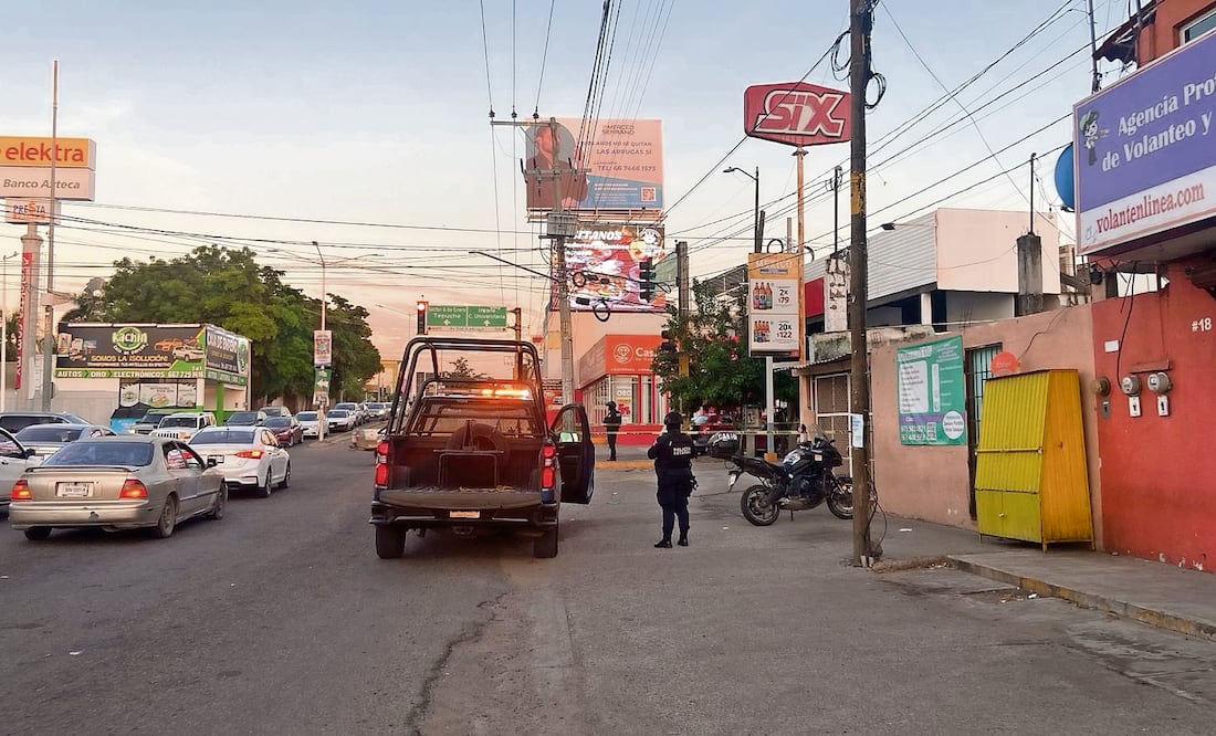 A pesar del despliegue de fuerzas federales y estatales, los asesinatos en Culiacán en zonas cercanas se siguen presentando a plena luz del día. Foto Especial