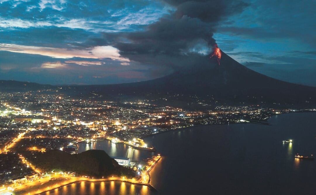 Erupción del volcán Mayon en 2018/Foto: EFE