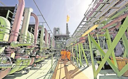 Petróleo mexicano alcanza los 42.65 dólares por barril; es el mayor precio en 9 meses