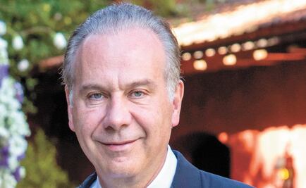 Mexico investigates 42 companies linked to Juan Collado