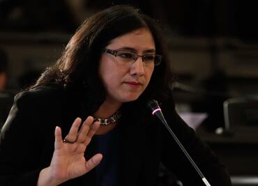 Irma Sandoval acusa a Ríos Piter de "violencia política de género" en Constituyente