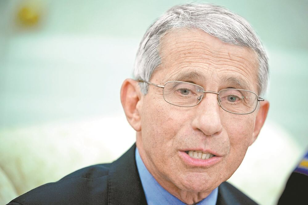 Especialista. Anthony Fauci, principal experto en enfermedades infecciosas de Estados Unidos, en abril en Washington. Foto: ARCHIVO AFP