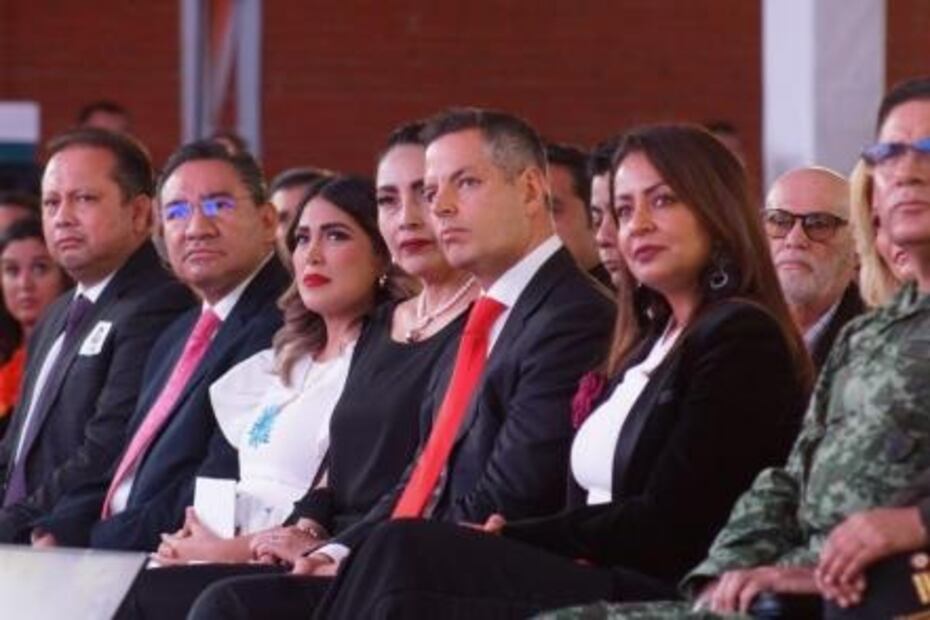 En su último informe como presidenta del DIF Oaxaca, Ivette Morán destaca “ejemplo y disciplina” de Murat