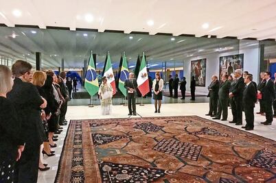 Reconoce gobierno brasileño la laborde Beatriz Paredes