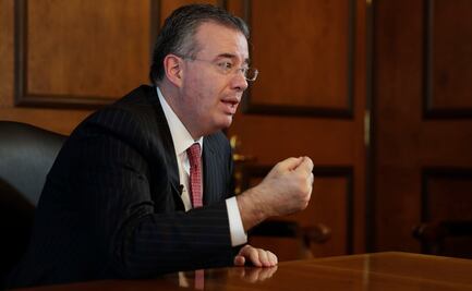 Reformar Ley de Banxico sobre divisas abre riesgo de lavado de dinero: Alejandro Díaz