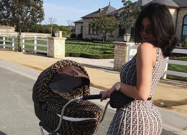 ¿Cuánto cuesta la carriola Fendi de Chiara Ferragni y Kylie Jenner?